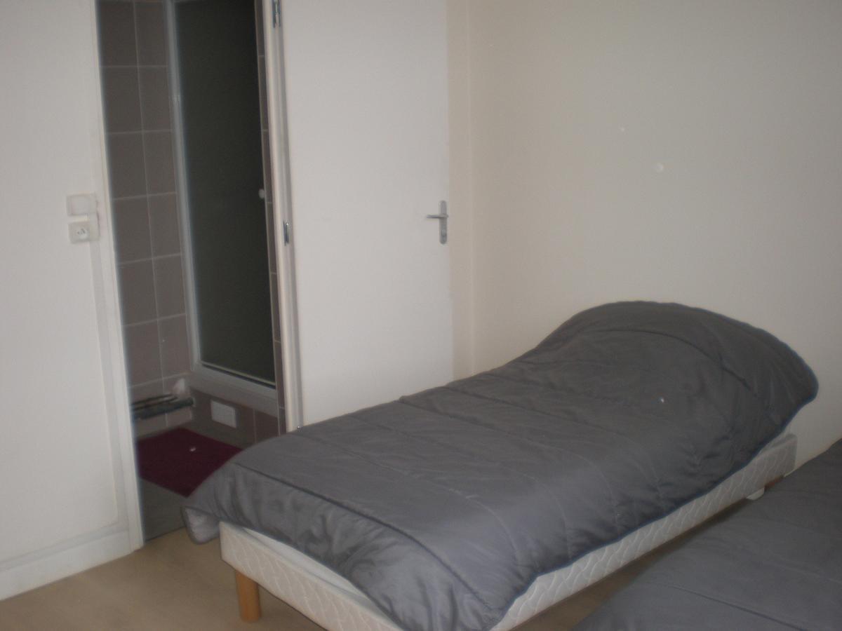 HOTEL Dg Méry-sur-Oise Eksteriør bilde