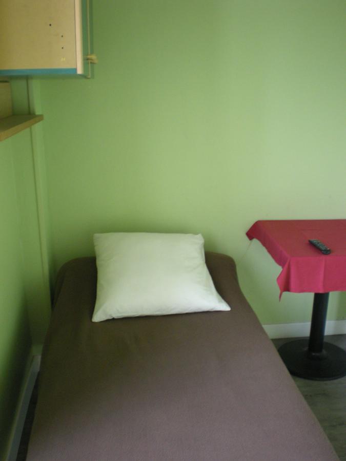 HOTEL Dg Méry-sur-Oise Eksteriør bilde