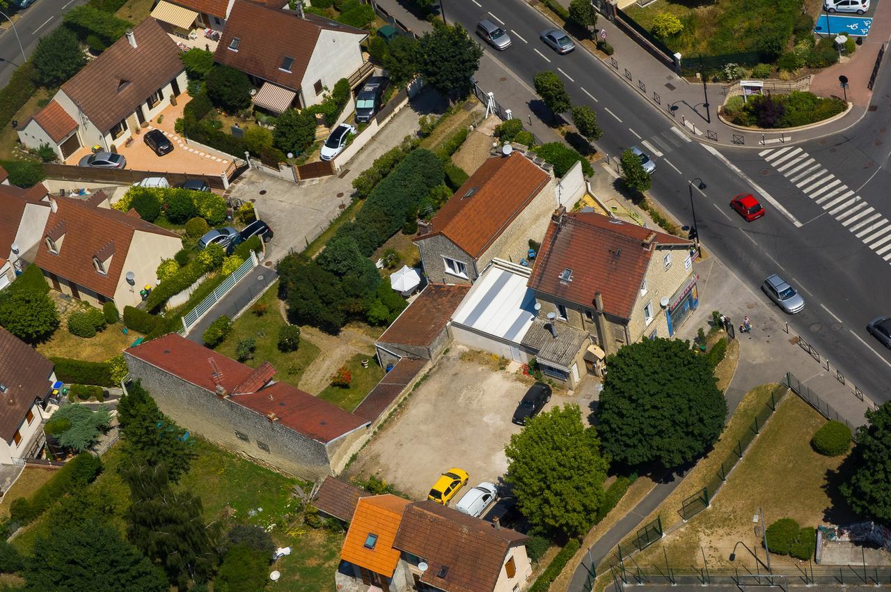 HOTEL Dg Méry-sur-Oise Eksteriør bilde