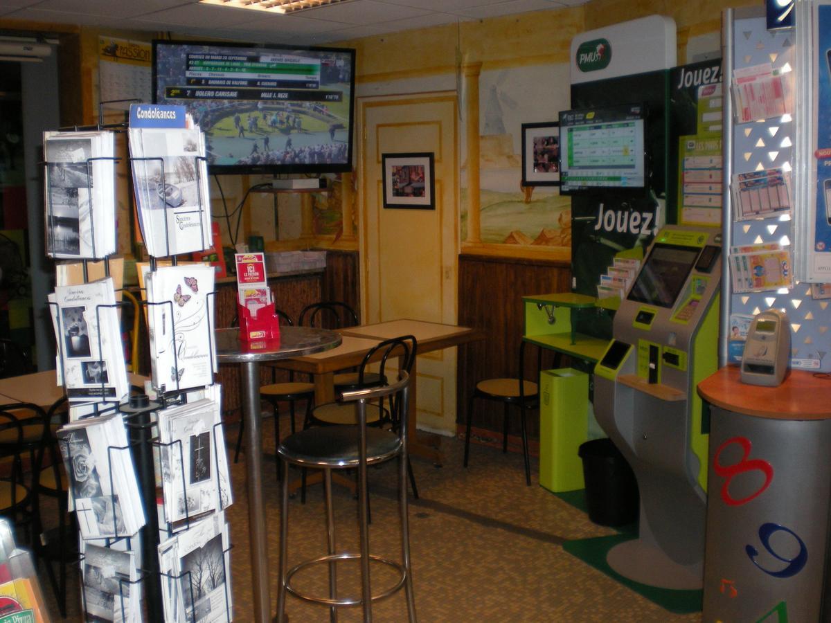 HOTEL Dg Méry-sur-Oise Eksteriør bilde